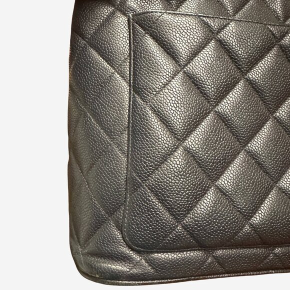 Chanel Medallion Tote Quilted Caviar Dark Navy With Silver Hardware - Picture 12 of 12